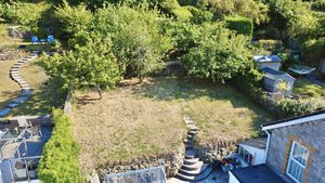 Rear Gardens- click for photo gallery